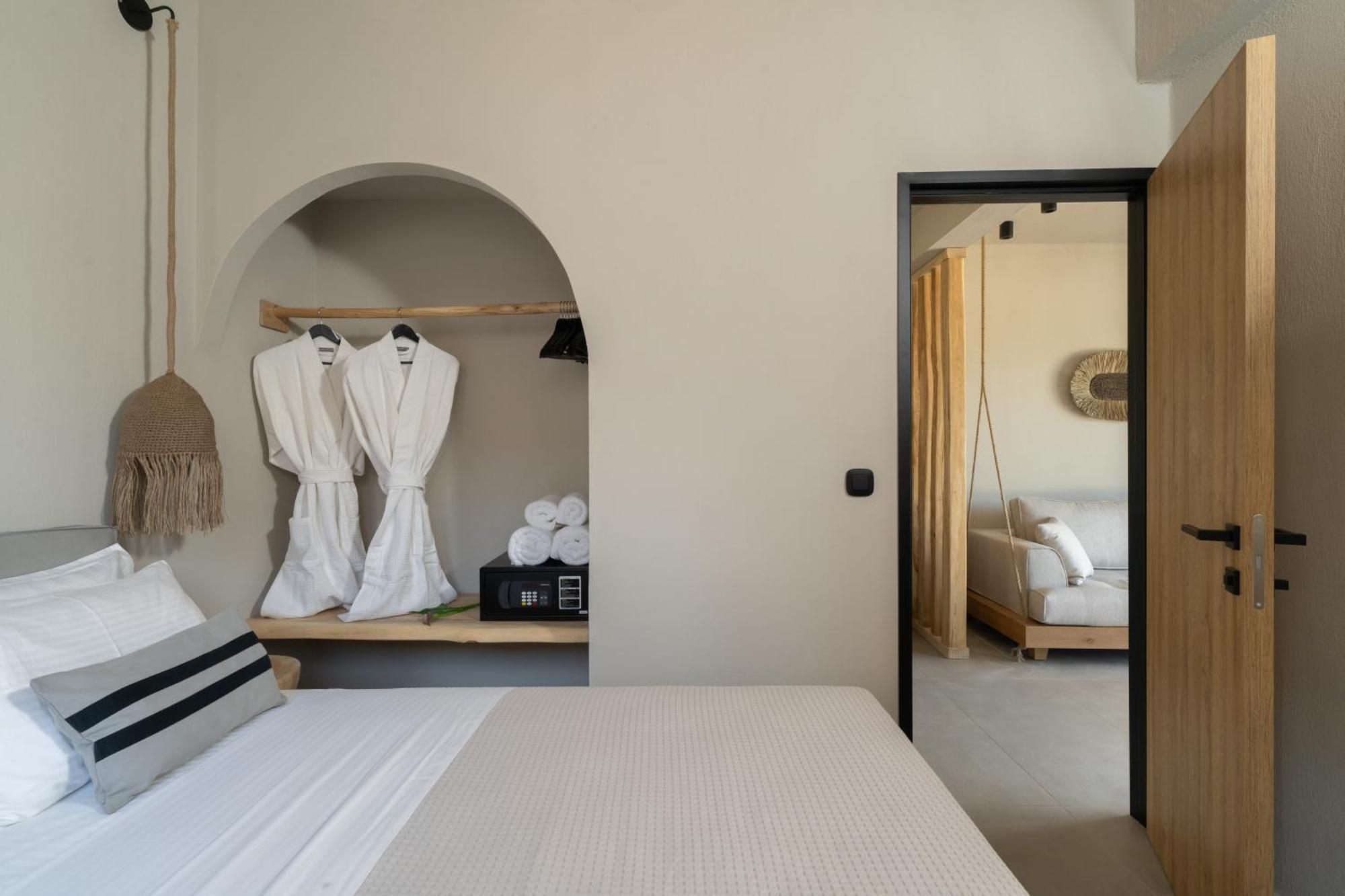 Amo Golden Suites 크리시 아모우디아 외부 사진